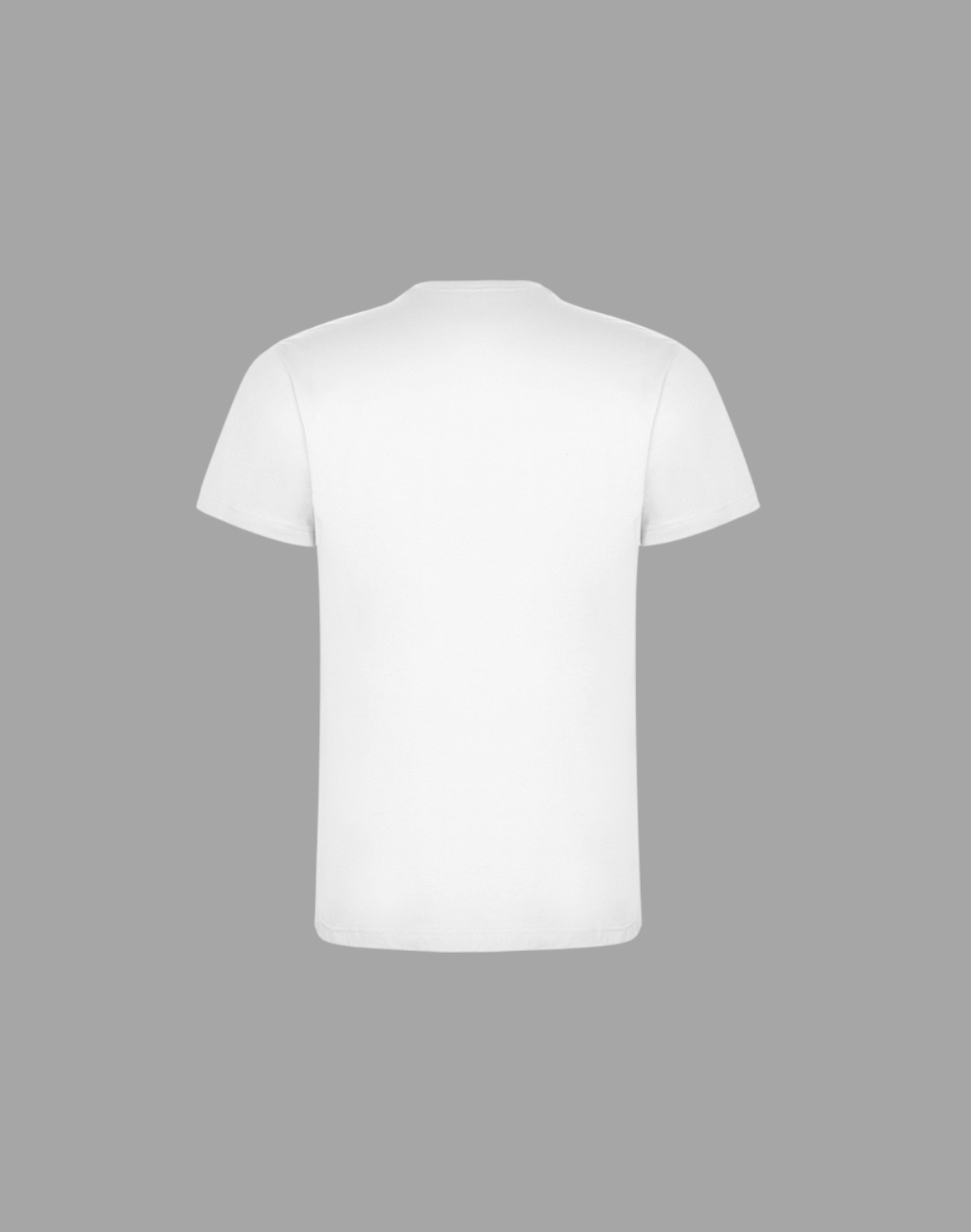 Camiseta de hombre blanca parte trasera