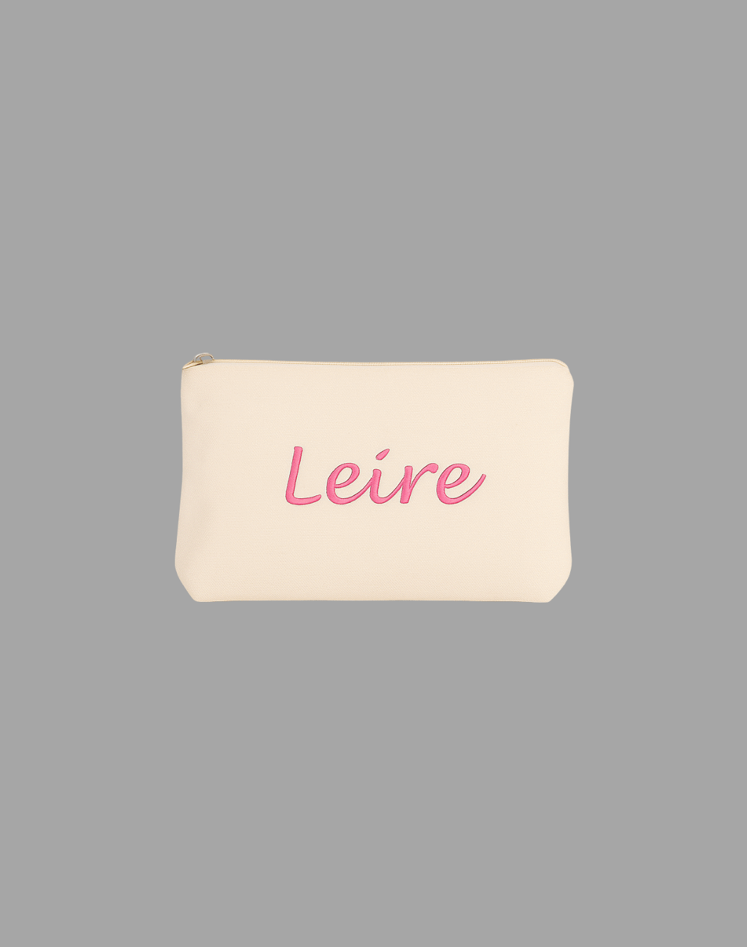 Neceser con nombre bordado personalizado - 1
