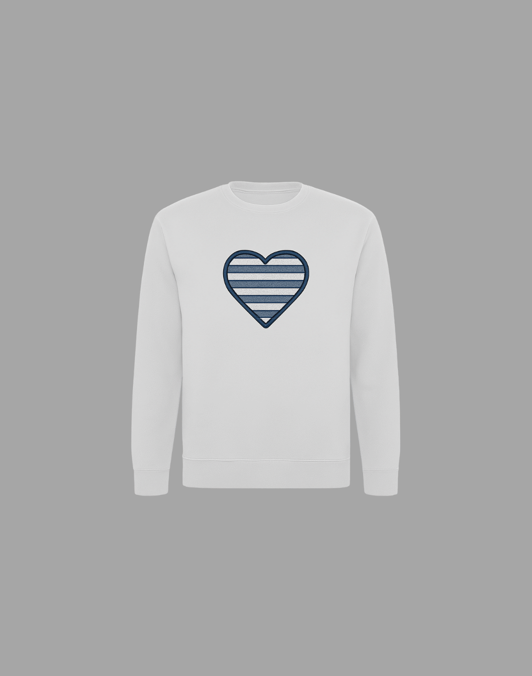 Sudadera con capucha blanca con bordado en forma de corazón