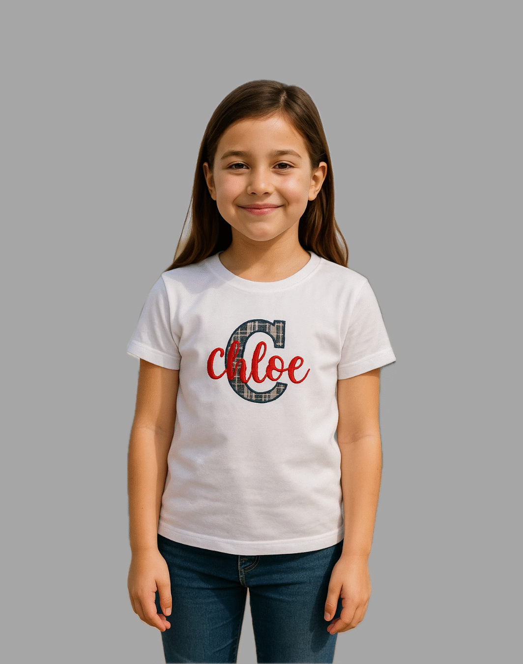 Niña con camiseta de nombre en arrantxal